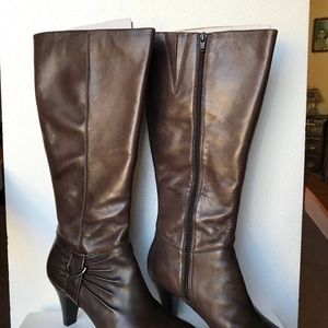 🌻PRICE DROP🌼Naturalizer Boots wide calf